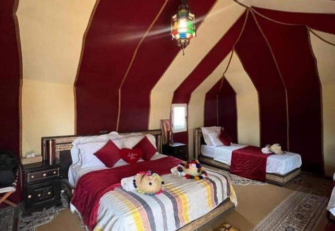 Imagen de la habitación del Hotel Lantern Luxury Camp. Foto 14