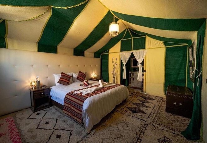 Imagen de la habitación del Hotel Lantern Luxury Camp. Foto 15