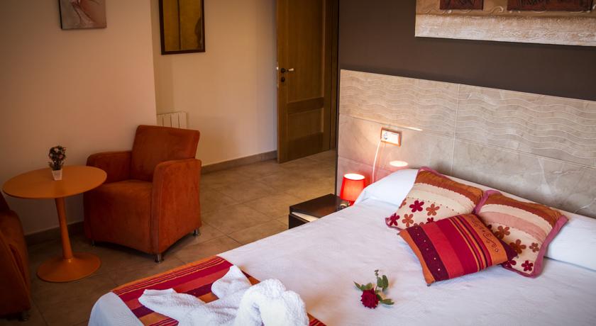 Imagen de la habitación del Hotel L'antic Portal. Foto 5