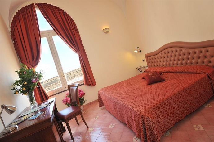 Imagen general del Hotel L'antico Convitto. Foto 5