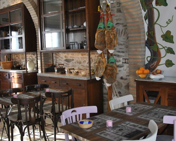 Imagen del bar/restaurante del Hotel Lantigua Casa Rural. Foto 3