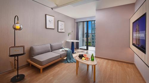 Imagen de la habitación del Hotel Lanz International Shenzhen Guangming Wisdom City. Foto 16