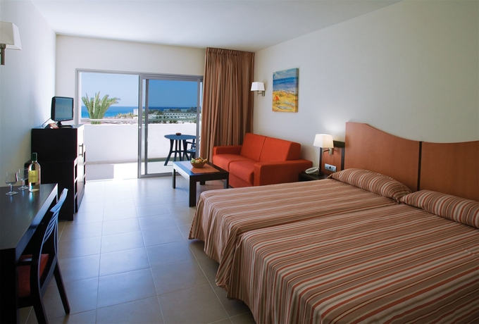 Imagen de los interiores del Hotel Lanzarote Village. Foto 11