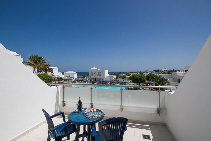 Imagen de la habitación del Hotel Lanzarote Village. Foto 8