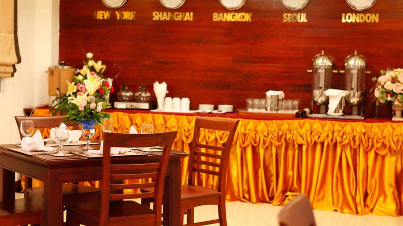 Imagen del bar/restaurante del Hotel Lao Golden. Foto 4