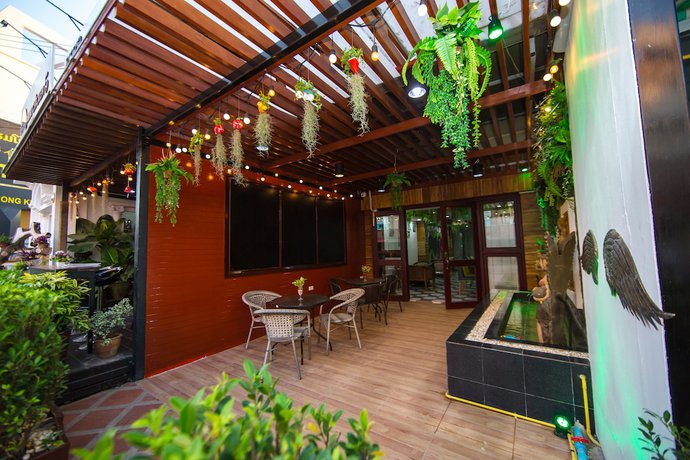 Imagen de los exteriores del Hotel Lao Lao Cafe and Hostel. Foto 10
