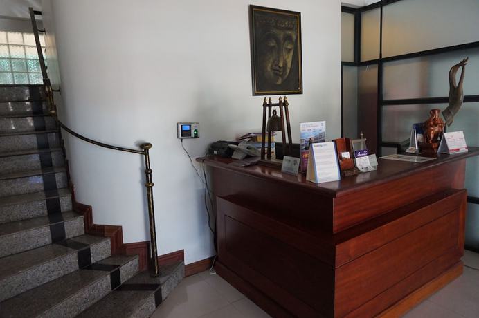 Imagen de los interiores del Hotel Lao Silk. Foto 17