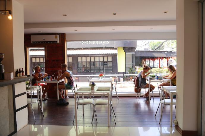 Imagen de los interiores del Hotel Lao Silk. Foto 20