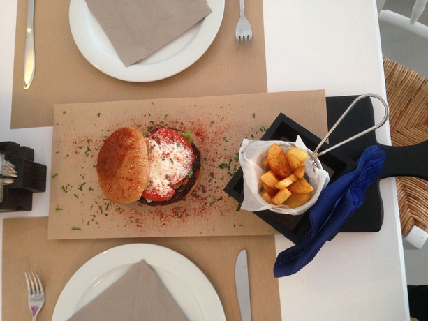 Imagen del bar/restaurante del Hotel Laokasti Villas and Restaurant. Foto 6