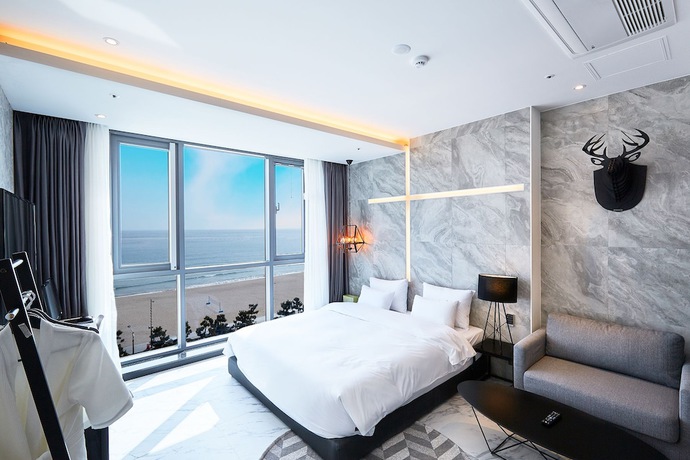 Imagen de la habitación del Hotel Laon. Foto 4