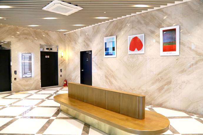 Imagen de los interiores del Hotel Laon. Foto 20