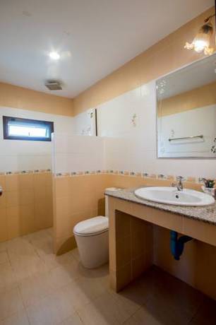 Imagen de la habitación del Hotel La-or Resort. Foto 13