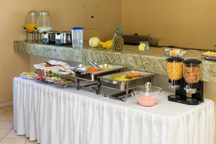 Imagen general del Hotel Laos Mar & Suites. Foto 4