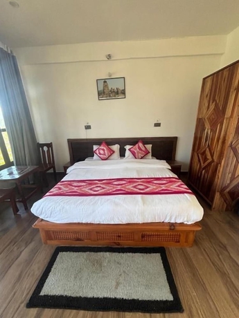 Imagen de la habitación del Hotel Lap of Himalayas Resort Kausani. Foto 15