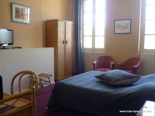 Imagen de la habitación del Hotel Laperouse. Foto 9