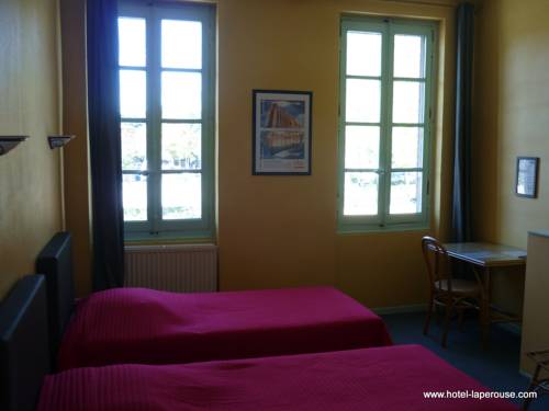 Imagen de la habitación del Hotel Laperouse. Foto 11