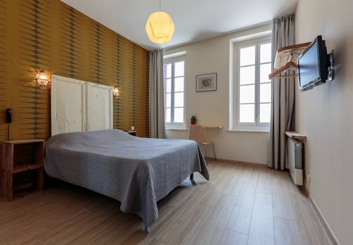 Imagen de la habitación del Hotel Laperouse. Foto 15