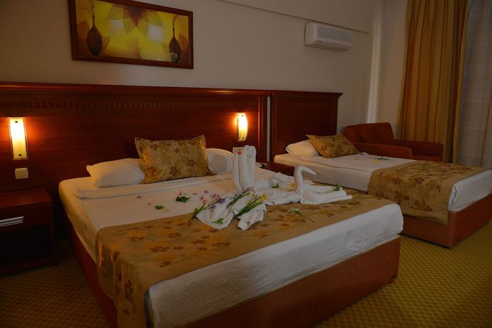 Imagen de la habitación del Hotel Laphetos Beach Resort And Spa - All Inclusive. Foto 6