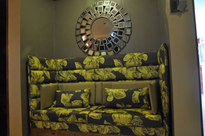 Imagen de los interiores del Hotel Lapira. Foto 20