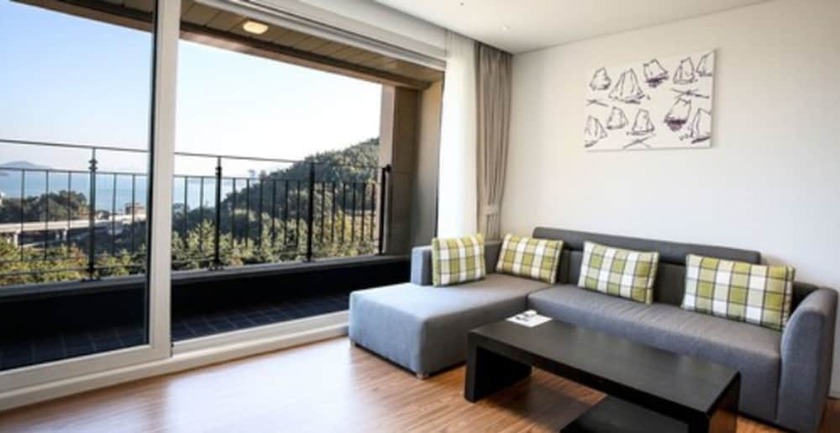 Imagen de la habitación del Hotel Lapis. Foto 17