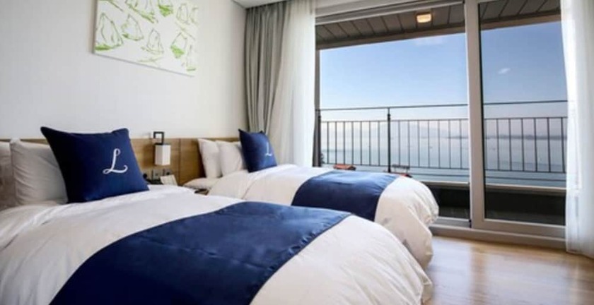 Imagen de la habitación del Hotel Lapis. Foto 19