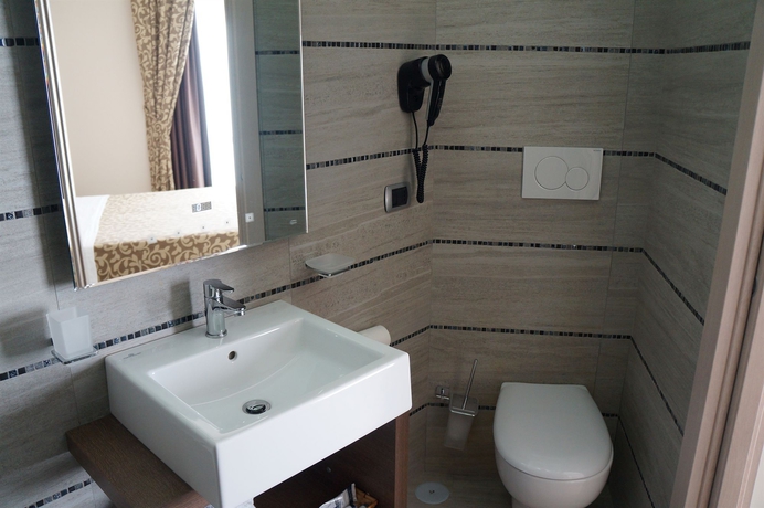 Imagen de la habitación del Hotel L'approdo, Anzio. Foto 5