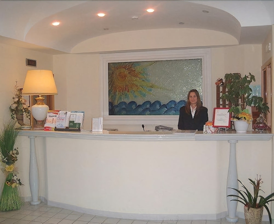 Imagen de los interiores del Hotel L'approdo, Bagni. Foto 12