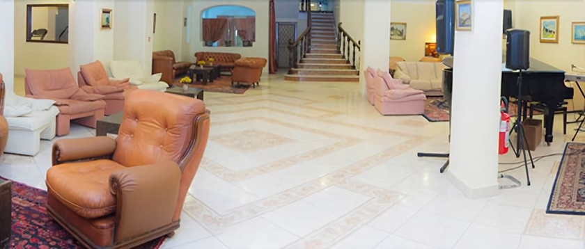 Imagen de los interiores del Hotel L'approdo, Bagni. Foto 14