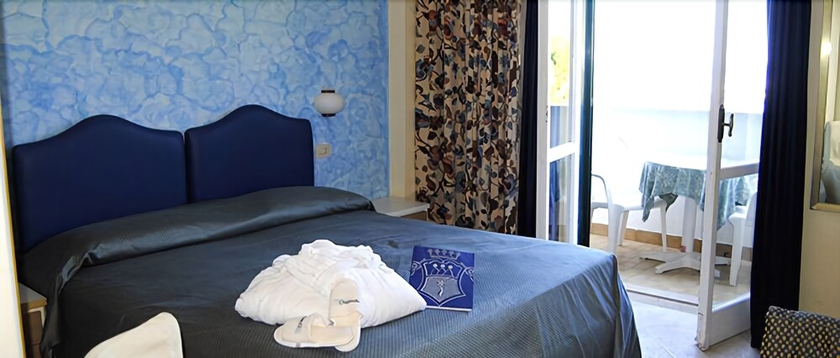 Imagen de la habitación del Hotel L'approdo, Bagni. Foto 9