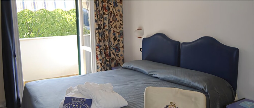 Imagen de la habitación del Hotel L'approdo, Bagni. Foto 11