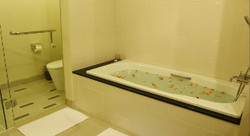 Imagen de la habitación del Hotel Laprima Hotel Komodo. Foto 11