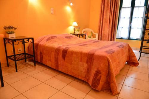Imagen de la habitación del Hotel L'aptois. Foto 4