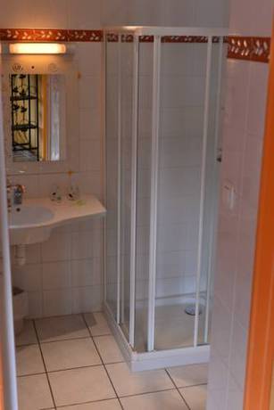 Imagen de la habitación del Hotel L'aptois. Foto 5