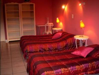Imagen de la habitación del Hotel L'aptois. Foto 13