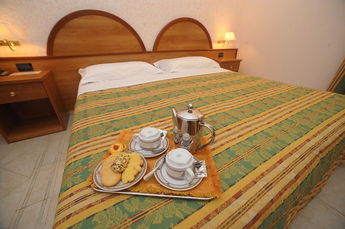 Imagen de la habitación del Hotel L'aquila. Foto 4