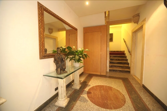 Imagen de los interiores del Hotel L'aquila. Foto 15