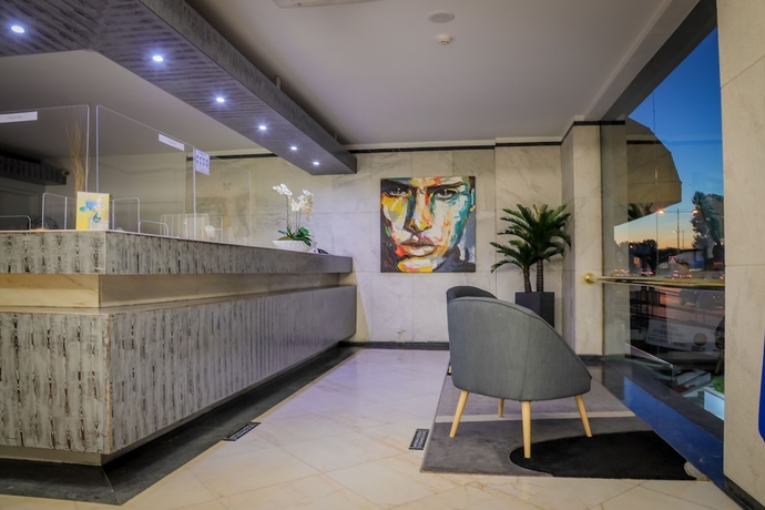 Imagen de los interiores del Hotel Lara. Foto 11