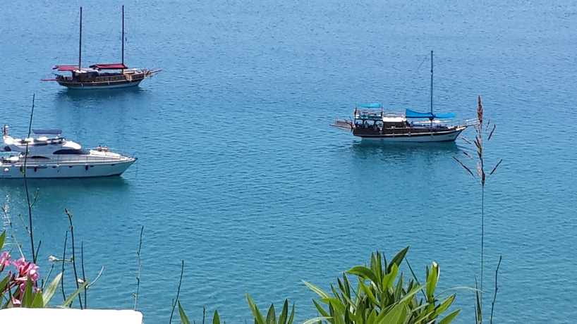 Imagen de los exteriores del Hotel Lara Otel. Foto 7