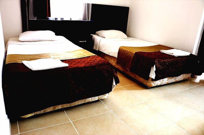 Imagen de la habitación del Hotel Lara Palace. Foto 9