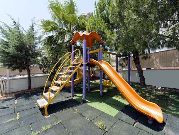 Imagen de los exteriores del Hotel Lara World. Foto 7