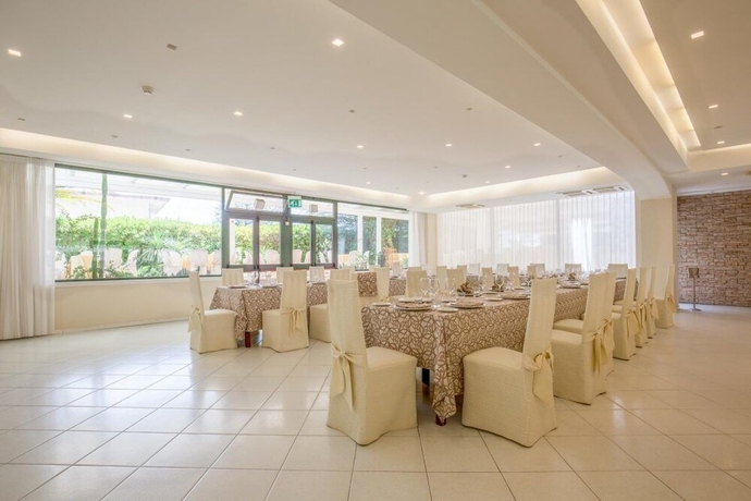 Imagen del bar/restaurante del Hotel L'aragosta. Foto 3