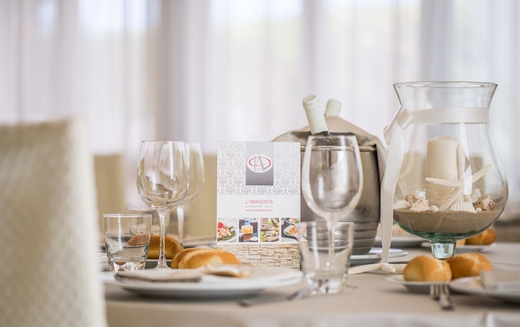 Imagen del bar/restaurante del Hotel L'aragosta. Foto 4
