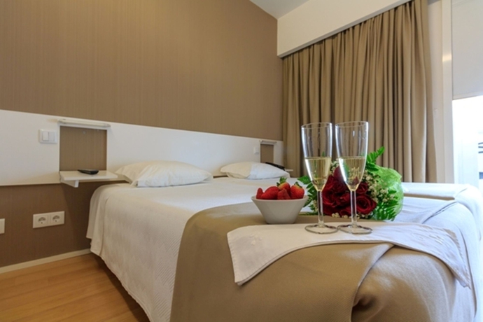 Imagen de la habitación del Hotel Laranjeira, Viana do Castelo. Foto 4