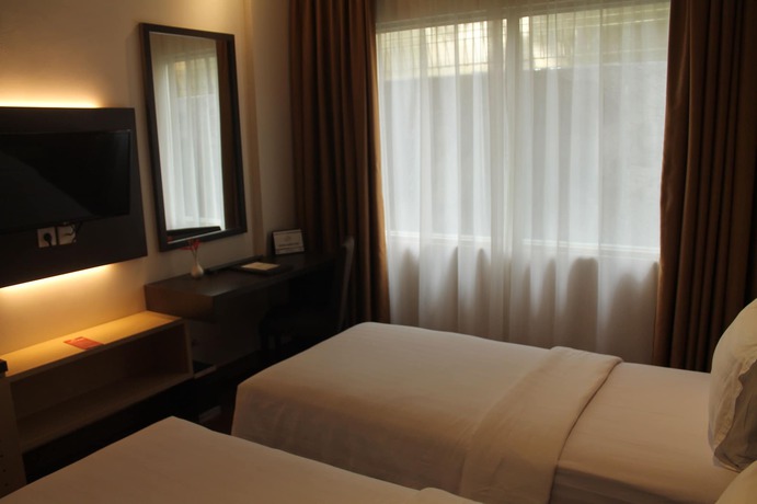 Imagen de la habitación del Hotel Laras Asri Resort and SPA. Foto 2