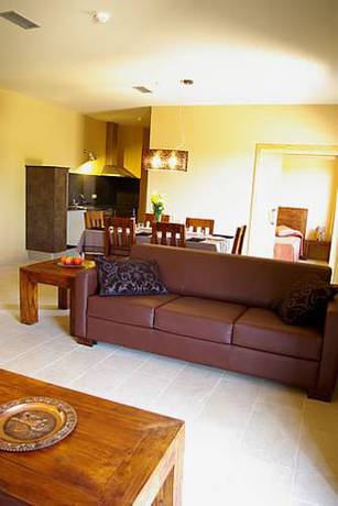 Imagen de la habitación del Hotel L'arcada De Fares. Foto 16