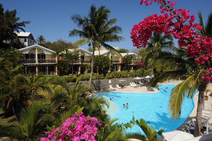 Imagen de la piscina del Hotel L'archipel, Saint-gilles-les-bains. Foto 7