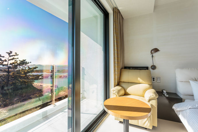 Imagen de la habitación del Hotel Lareem. Foto 2