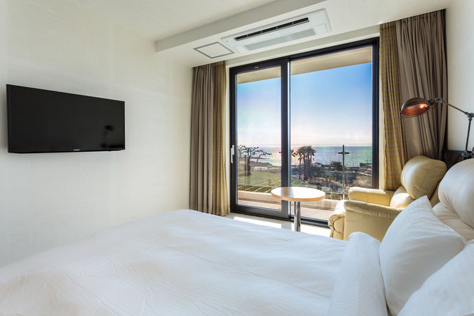 Imagen de los exteriores del Hotel Lareem. Foto 12