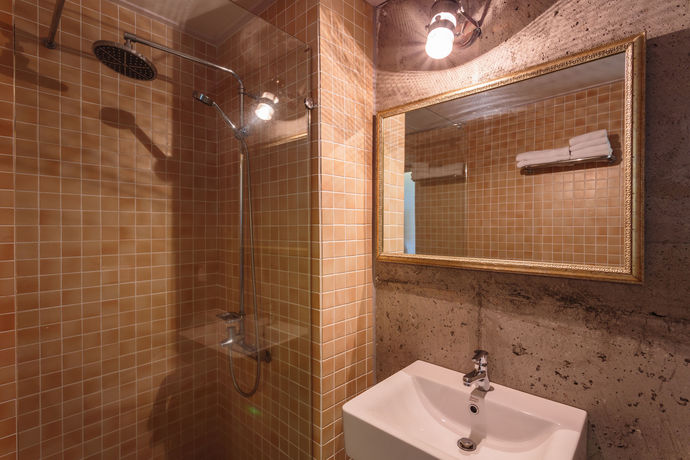 Imagen de la habitación del Hotel Lareem. Foto 7