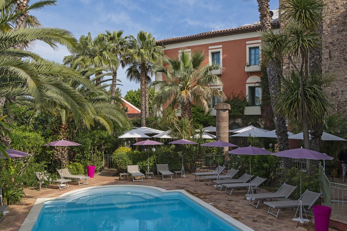 Imagen de la piscina del Hotel L'arena. Foto 10